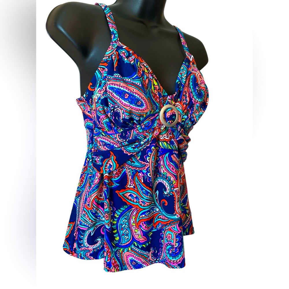 ST JOHN'S BAY Women's paisley fields printed Tankini Top adj. straps NWOT Size 8 - Picture 2 of 9